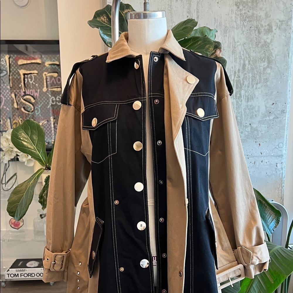 Karen Millen Black and Tan Utility Trench Coat - Picture 8 of 9